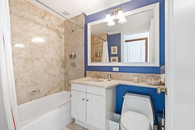 1 Avery St 26D, Boston, MA 02111