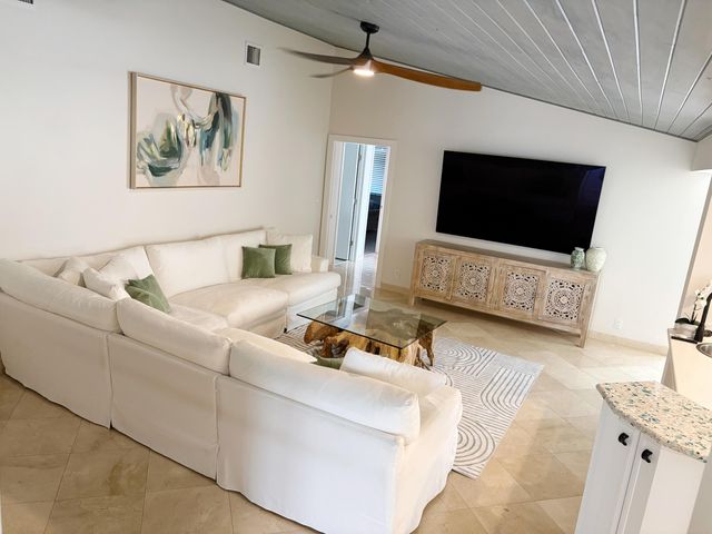830 NE Boca Bay Colony Drive, Boca Raton, FL 33487