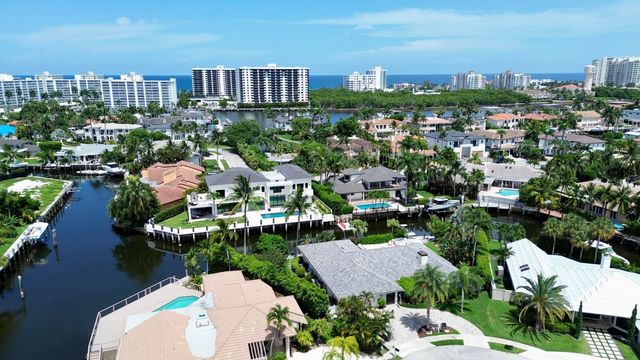 830 NE Boca Bay Colony Drive, Boca Raton, FL 33487