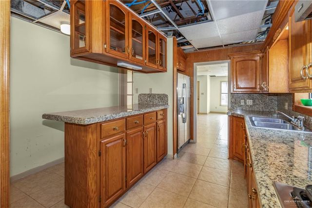 711 N 9th Street, Mcallen, TX 78501