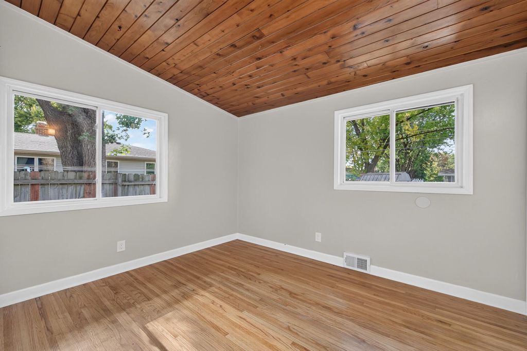 2999 Asbury Street, Roseville, MN 55113 — photo 5