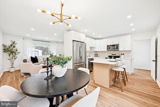 217 STANGER AVE, Glassboro, NJ 08028