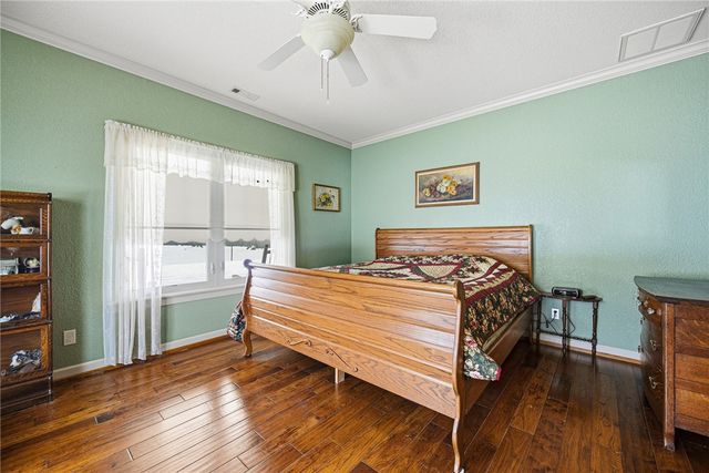 14916 Fielding Road, Gravette, AR 72736