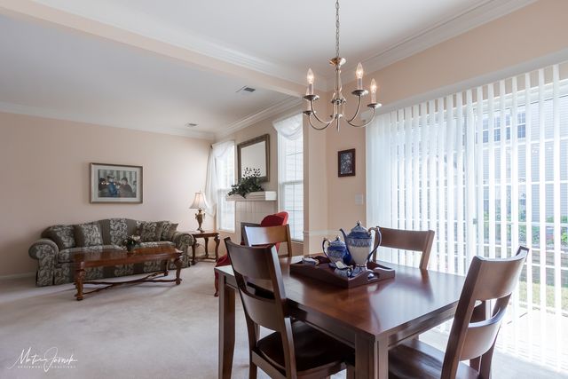 1944 Golden Gate Lane, Naperville, IL 60563