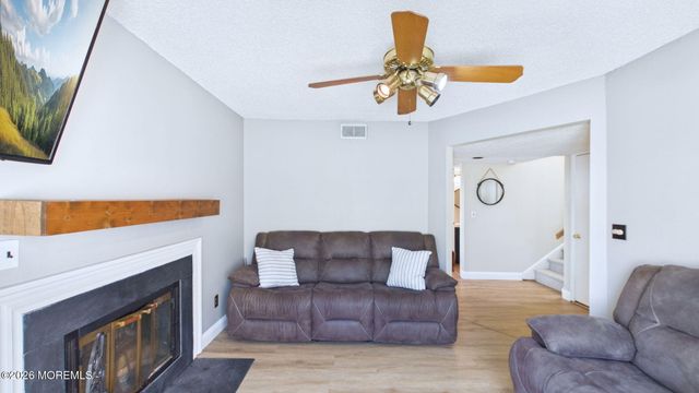 14 Woodmere Court, Freehold, NJ 07728
