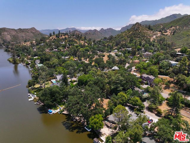 29255 S Lakeshore Drive, Agoura Hills, CA 91301