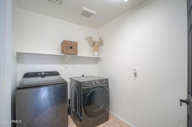 6757 S TUCANA Lane, Gilbert, AZ 85298
