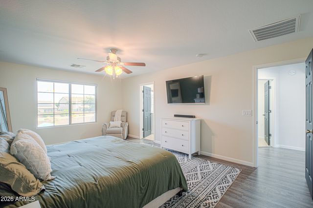 6757 S TUCANA Lane, Gilbert, AZ 85298