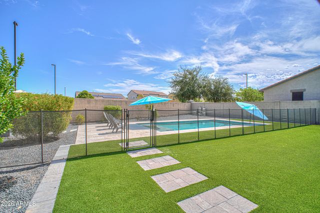 6757 S TUCANA Lane, Gilbert, AZ 85298