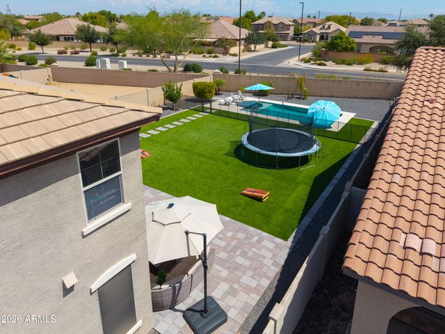 6757 S TUCANA Lane, Gilbert, AZ 85298