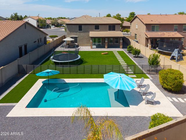 6757 S TUCANA Lane, Gilbert, AZ 85298