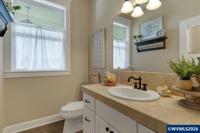 1281 Spencer Mountain Dr NW, Albany, OR 97321