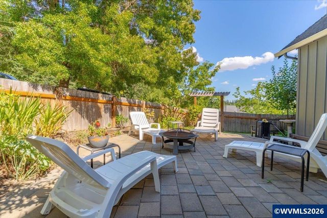 1281 Spencer Mountain Dr NW, Albany, OR 97321