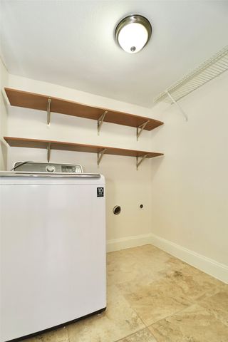 407 Josephine Street, Dallas, TX 75246