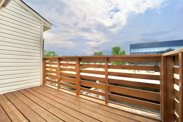 407 Josephine Street, Dallas, TX 75246