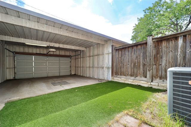 407 Josephine Street, Dallas, TX 75246