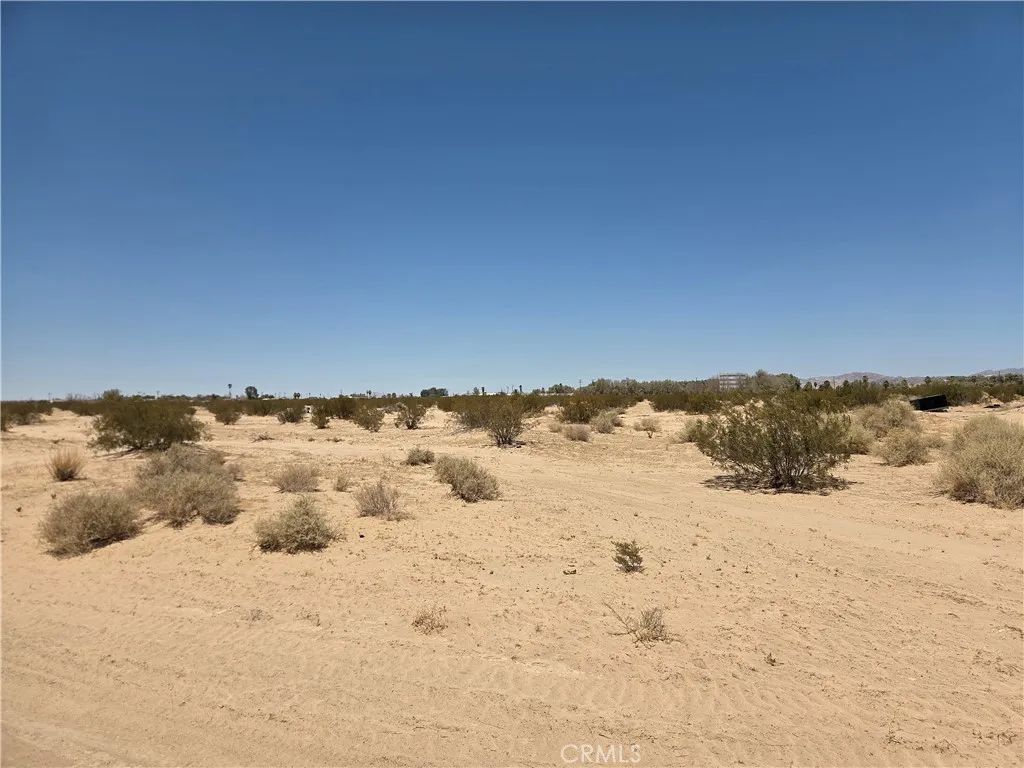 0 Amboy, 29 Palms, CA 92277