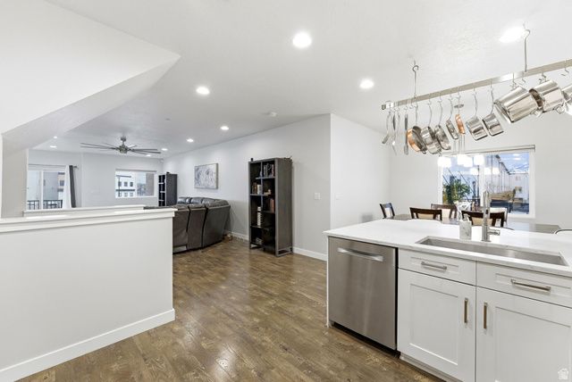 1196 W CLARK LN, Farmington, UT 84025