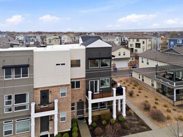 1196 W CLARK LN, Farmington, UT 84025