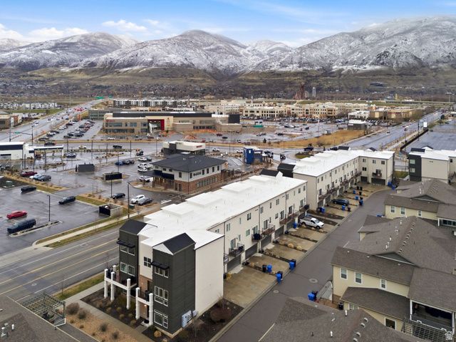 1196 W CLARK LN, Farmington, UT 84025