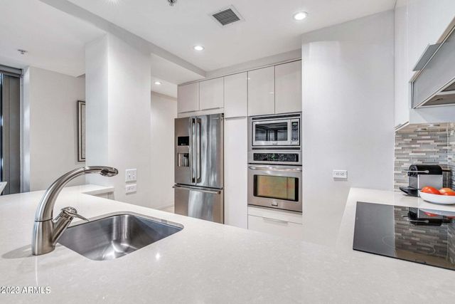 7157 E RANCHO VISTA Drive 3011, Scottsdale, AZ 85251