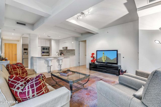 7157 E RANCHO VISTA Drive 3011, Scottsdale, AZ 85251