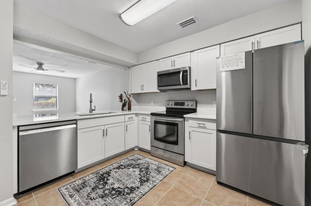 696 Tyner Street 7, Fort Walton Beach, FL 32547