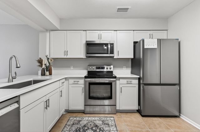 696 Tyner Street 7, Fort Walton Beach, FL 32547