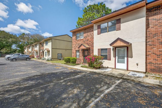 696 Tyner Street 7, Fort Walton Beach, FL 32547