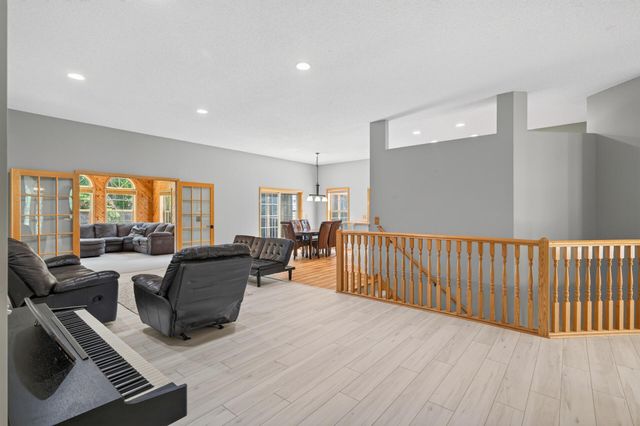 10803 Woodland Drive N, Champlin, MN 55316