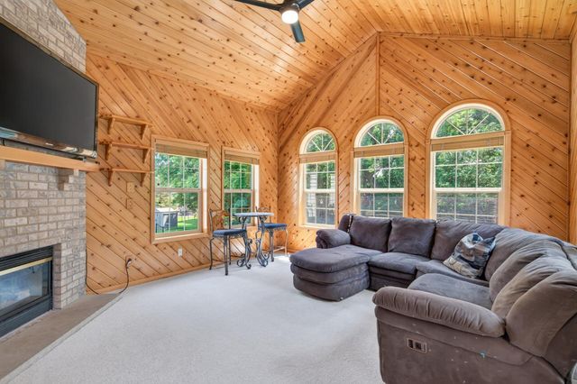 10803 Woodland Drive N, Champlin, MN 55316