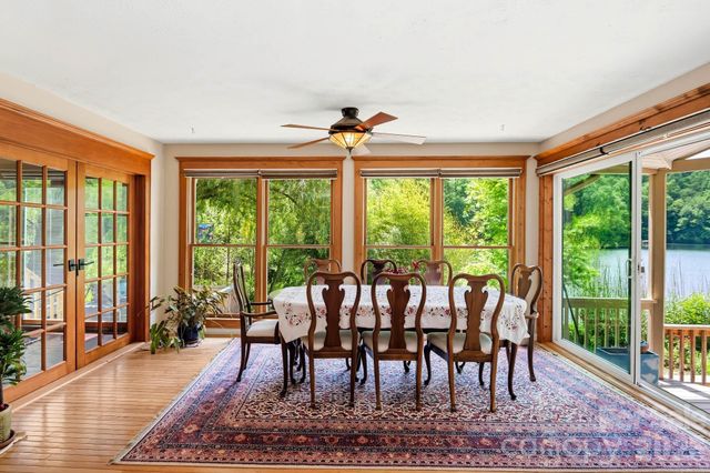 11 Echo Lake Drive, Fairview, NC 28730