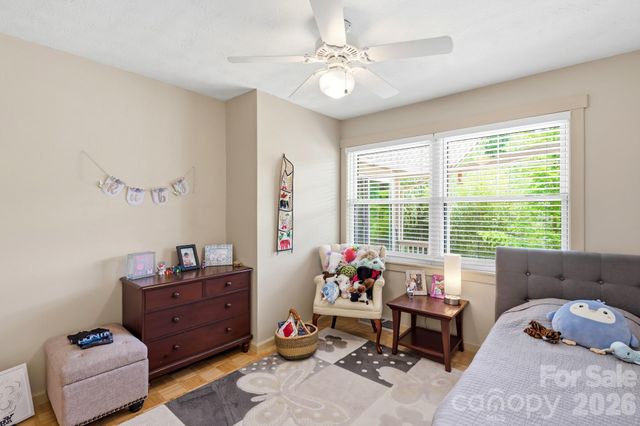 11 Echo Lake Drive, Fairview, NC 28730