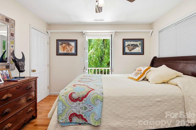 11 Echo Lake Drive, Fairview, NC 28730