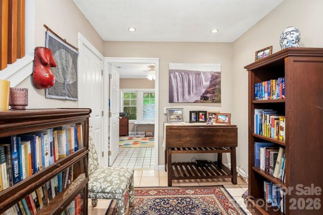 11 Echo Lake Drive, Fairview, NC 28730