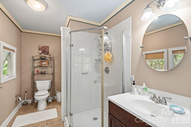 11 Echo Lake Drive, Fairview, NC 28730