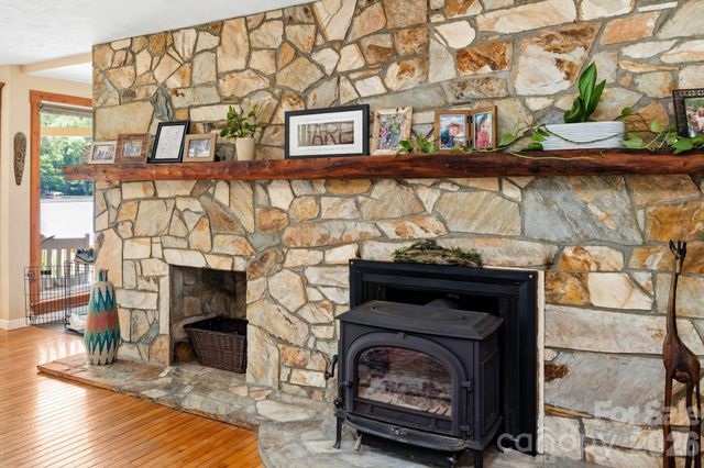 11 Echo Lake Drive, Fairview, NC 28730
