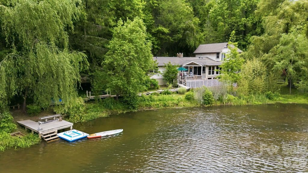 11 Echo Lake Drive, Fairview, NC 28730