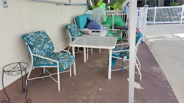 360 BASE AVENUE E 424, Venice, FL 34285