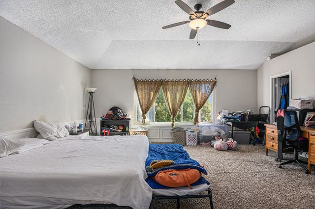 7024 Lyndale Drive, Watauga, TX 76148