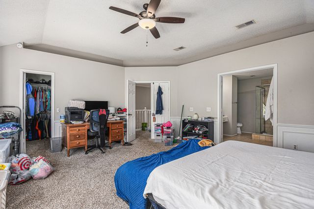 7024 Lyndale Drive, Watauga, TX 76148