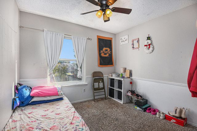 7024 Lyndale Drive, Watauga, TX 76148