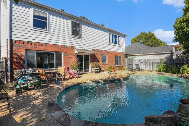 7024 Lyndale Drive, Watauga, TX 76148