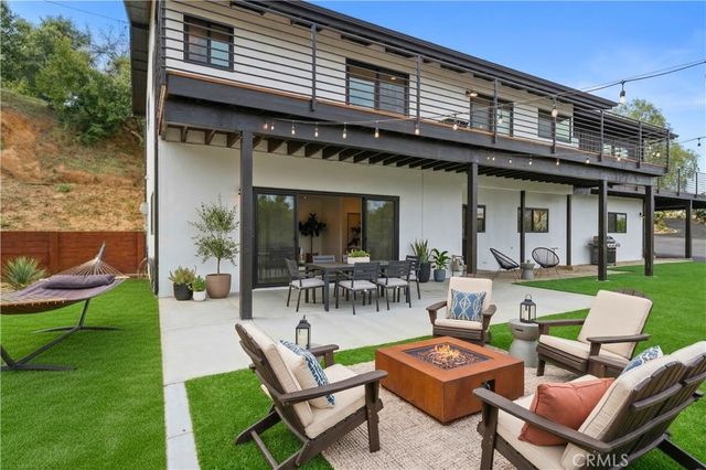 1909 Canyon, Redlands, CA 92373