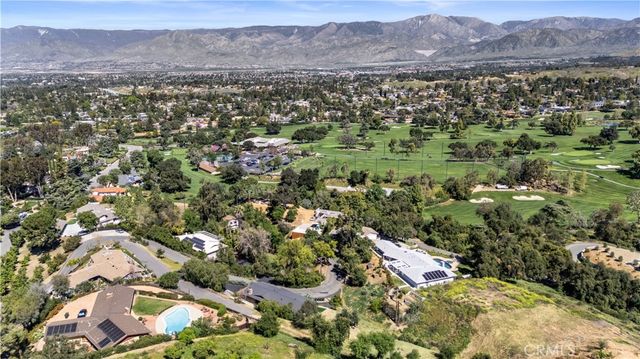 1909 Canyon, Redlands, CA 92373