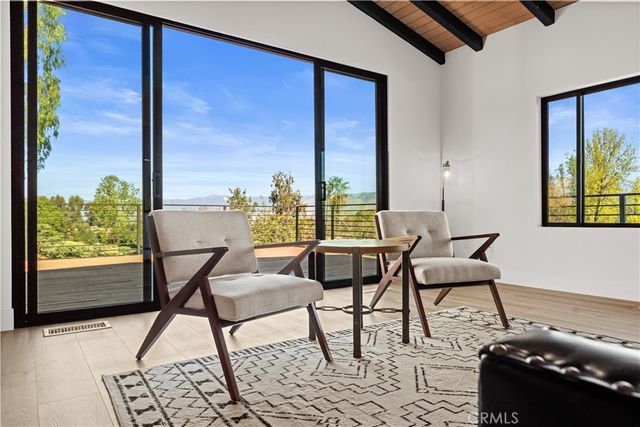 1909 Canyon, Redlands, CA 92373