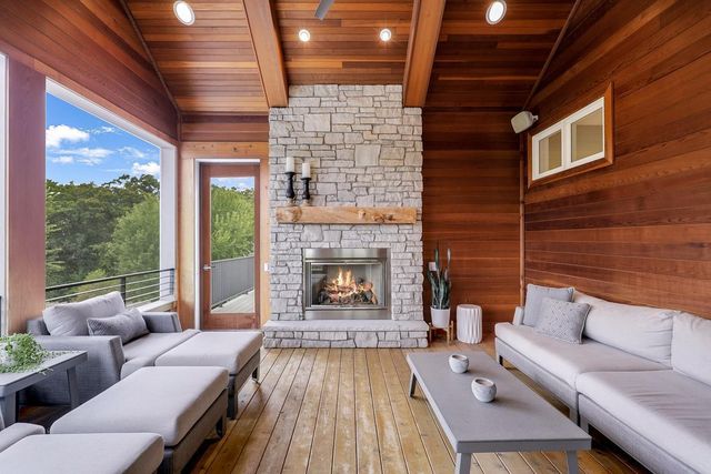 8700 Legends Club Drive, Prior Lake, MN 55372