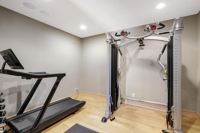 8700 Legends Club Drive, Prior Lake, MN 55372