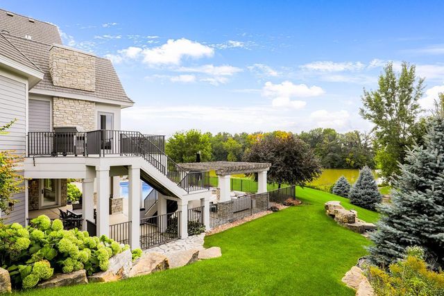 8700 Legends Club Drive, Prior Lake, MN 55372