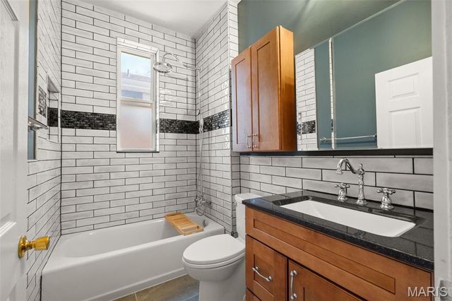 7479 Hiawatha Avenue, Richmond Heights, MO 63117